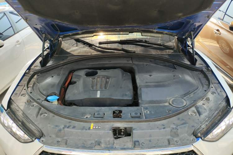 Used Wey P8 2018 2.0T Flagship Model Engine Bay