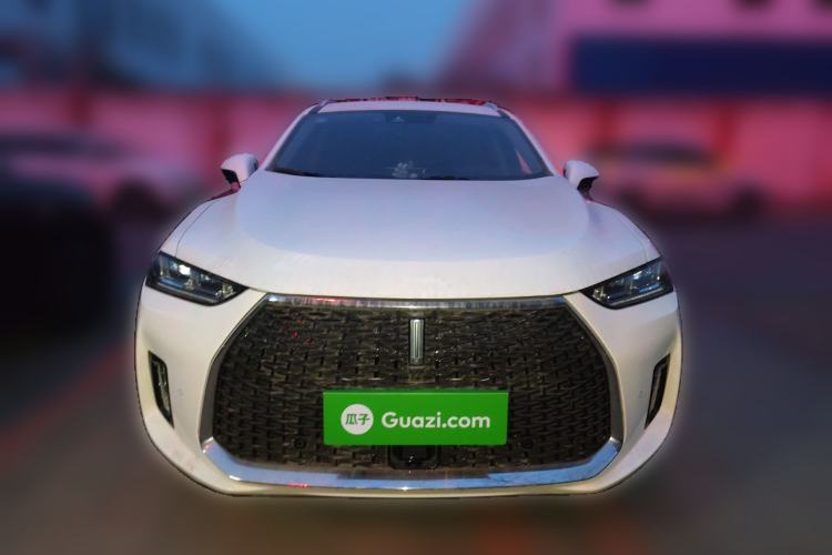 Used Wey P8 2018 2.0T Flagship Model Front