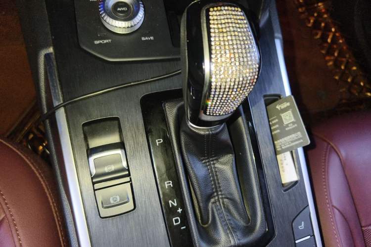 Used Wey P8 2018 2.0T Flagship Model Gear Lever