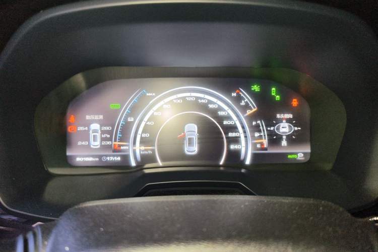 Used Wey P8 2018 2.0T Flagship Model Instrument Cluster