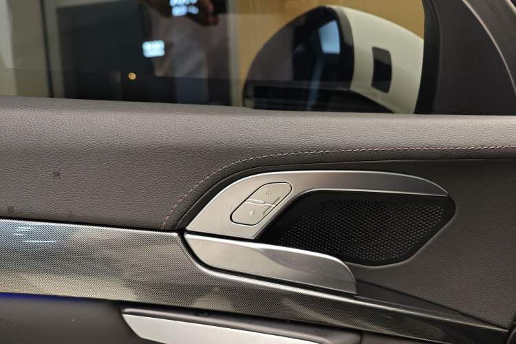 Used Wey P8 2018 2.0T Flagship Model Interior 12