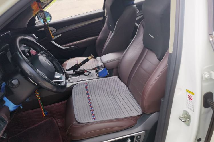 Used Wey P8 2018 2.0T Flagship Model Left Front Seat