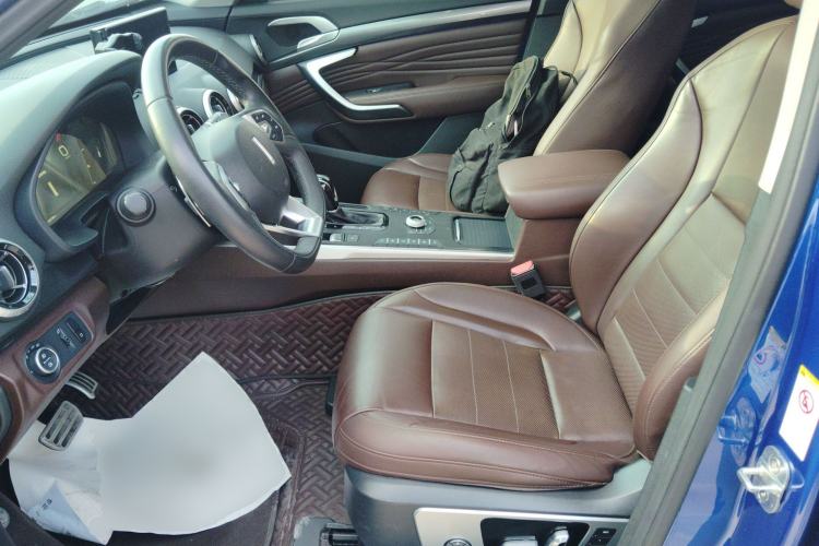 Used Wey P8 2018 2.0T Flagship Model Left Front Seat
