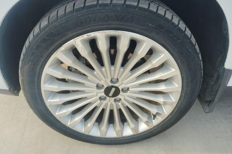 Used Wey P8 2018 2.0T Flagship Model Left Front Wheel Hub