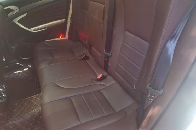 Used Wey P8 2018 2.0T Premium Edition Left Rear Seat