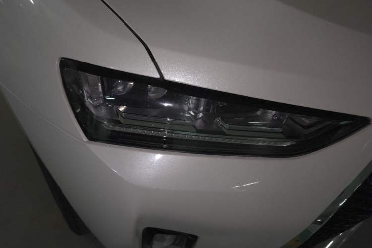 Used Wey P8 2018 2.0T Flagship Model Right Front Headlight
