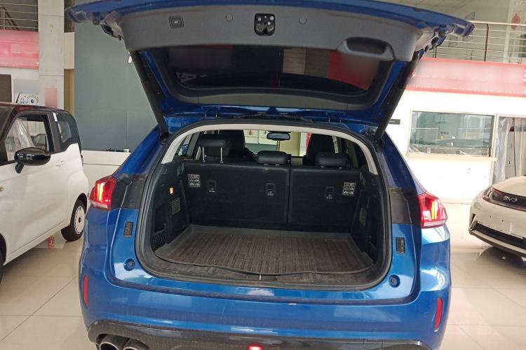 Used Wey VV5 2017 2.0T Ultra-Luxury Version Trunk