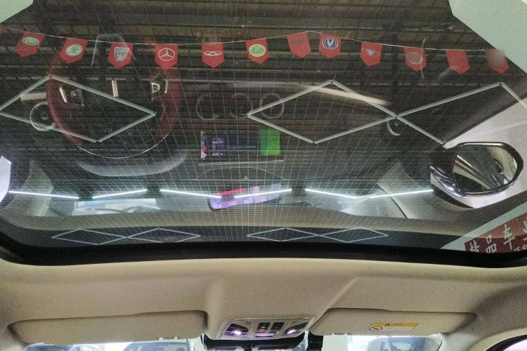 Used Wey VV5 2020 1.5T Two-Wheel Drive Smart Pioneer Headliner