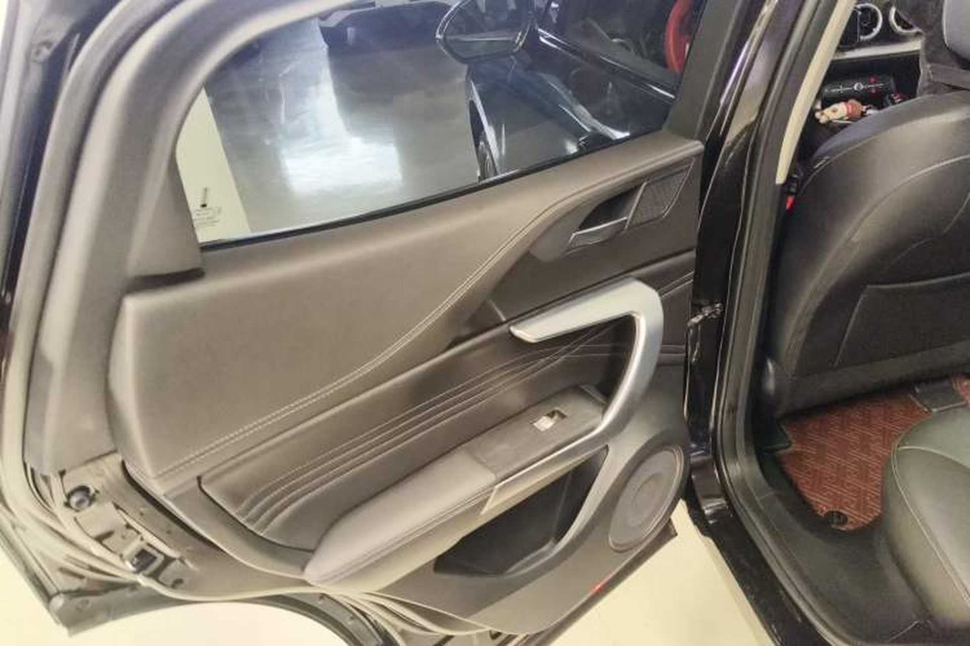 Used Wey VV5 2020 1.5T Two-Wheel Drive Smart Pioneer Left Rear Door Interior