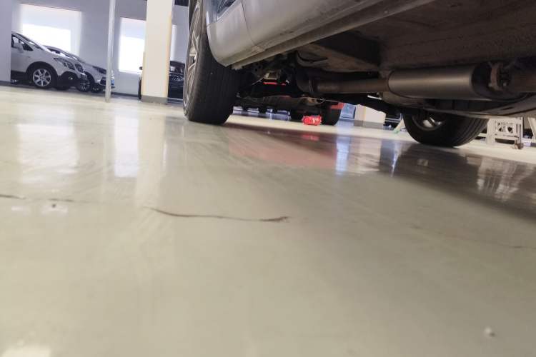 Used Wey VV5 2020 1.5T Two-Wheel Drive Smart Pioneer Right Side Sill