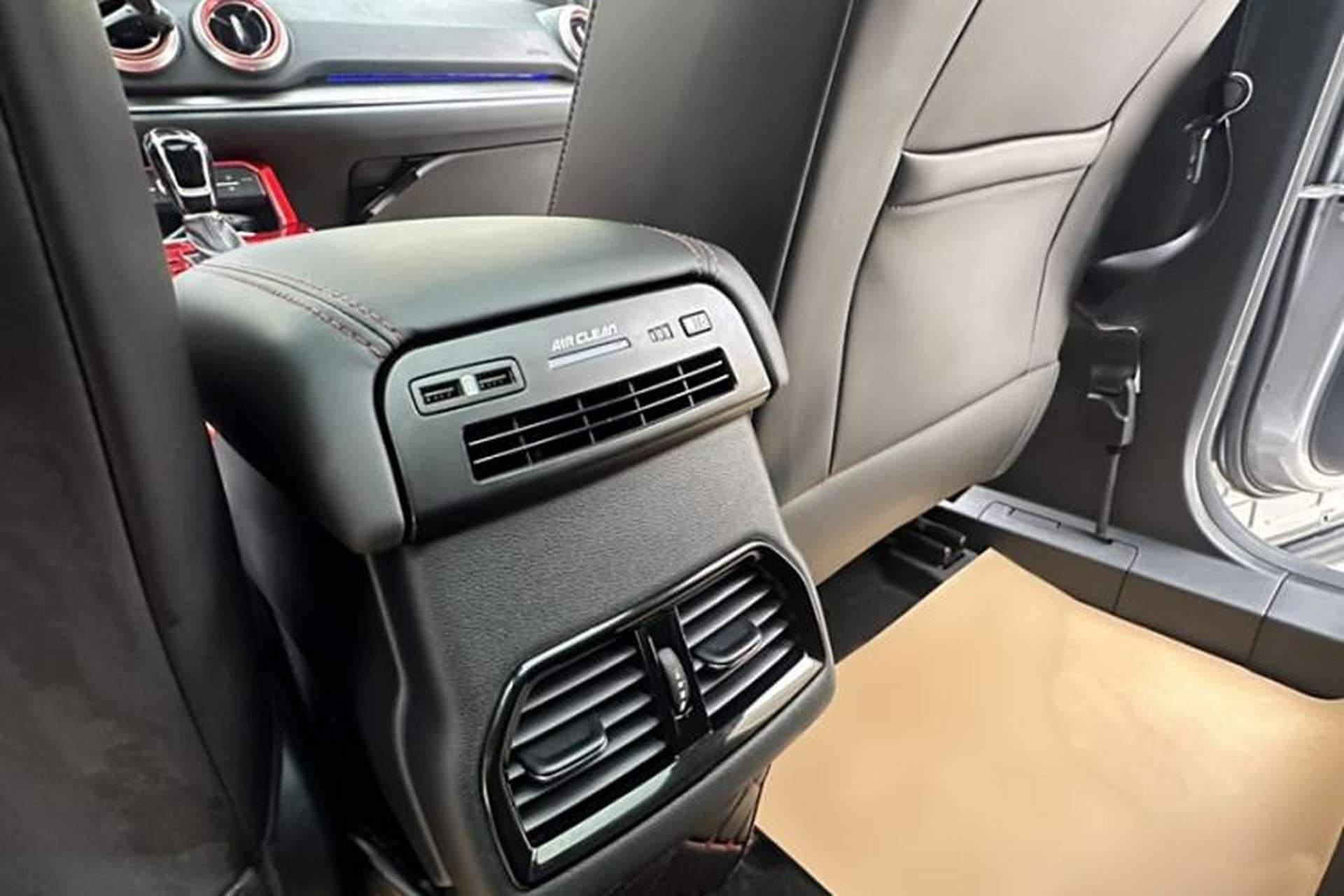 Used Wey VV5 2019 Upgraded Model 2.0T Two-Wheel Drive Ultra-Luxury Version China V Standard Exterior 14