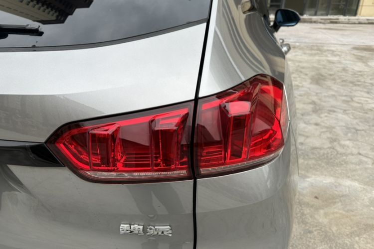 Used Wey VV5 2019 Upgraded Model 2.0T Two-Wheel Drive Ultra-Luxury Version China V Standard Exterior 8