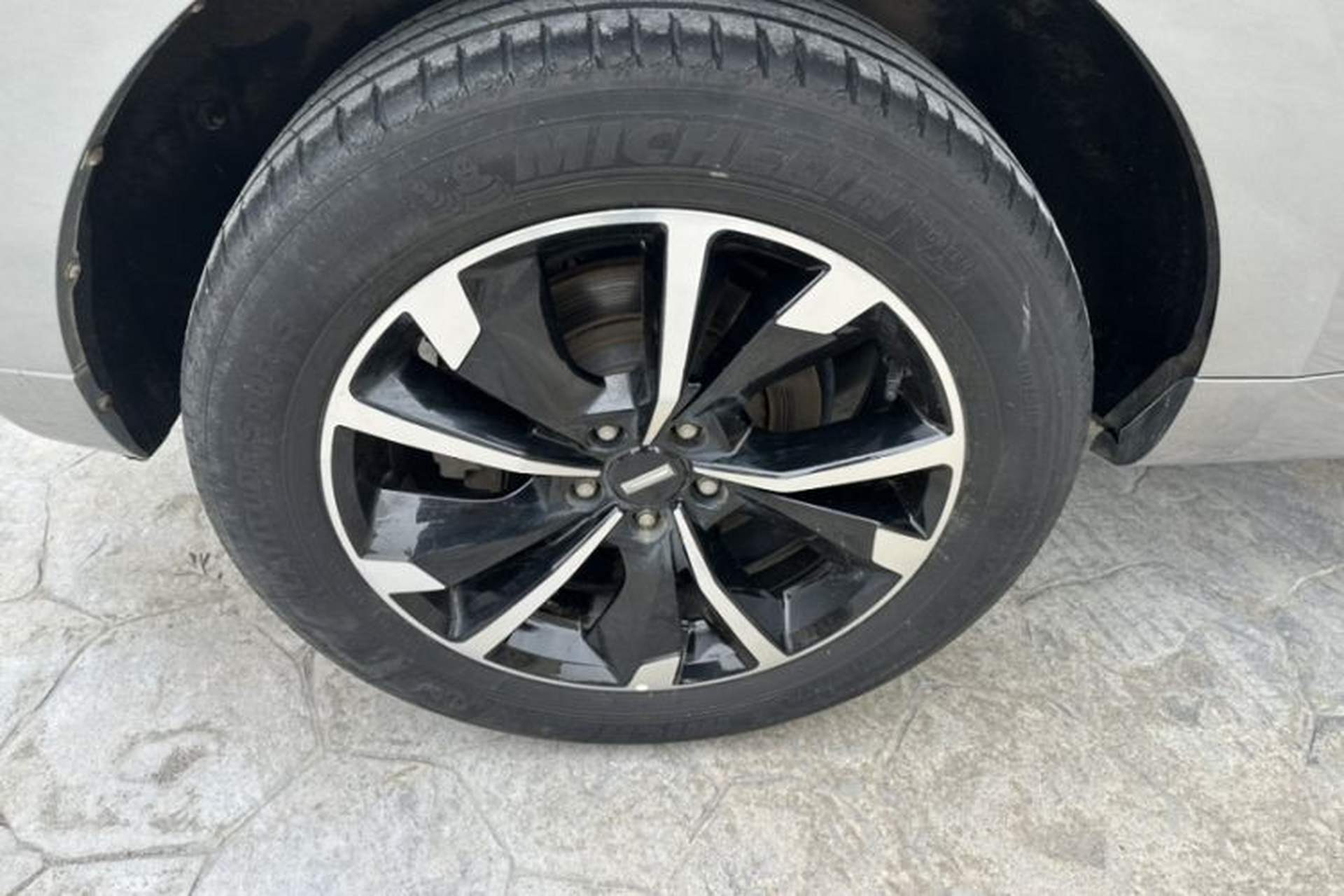 Used Wey VV5 2019 Upgraded Model 2.0T Two-Wheel Drive Ultra-Luxury Version China V Standard Exterior 9