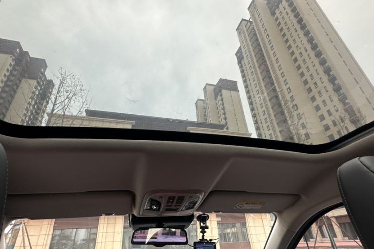 Used Wey VV5 2019 Upgraded Model 2.0T Two-Wheel Drive Ultra-Luxury Version China V Standard Headliner