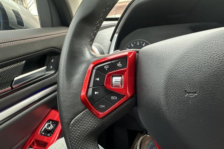 Used Wey VV5 2019 Upgraded Model 2.0T Two-Wheel Drive Ultra-Luxury Version China V Standard Interior 13