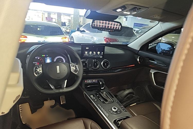 Used Wey VV5 2017 2.0T Ultra-Luxury Version Center Console