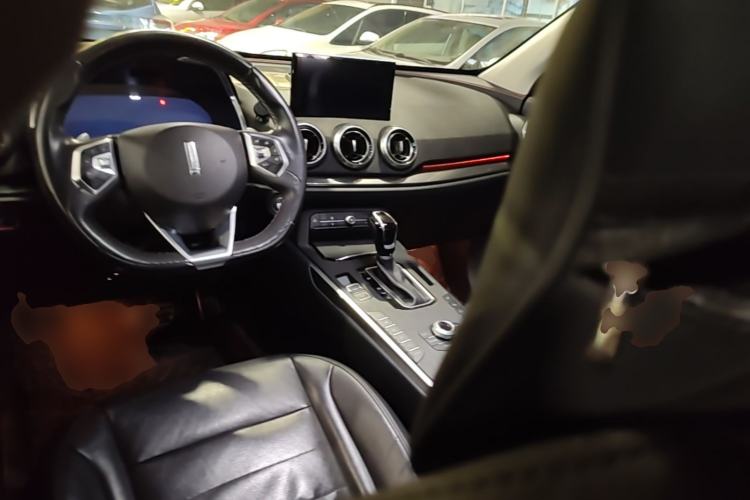 Used Wey VV5 2017 2.0T Flagship Edition Center Console