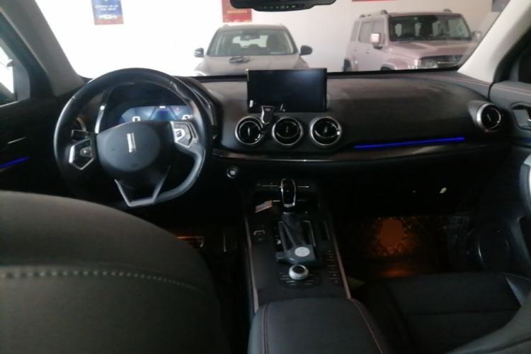 Used Wey VV5 2017 2.0T Flagship Edition Center Console