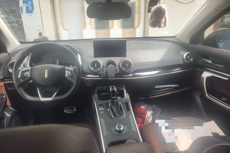 Used Wey VV5 2017 2.0T Ultra-Luxury Version Center Console
