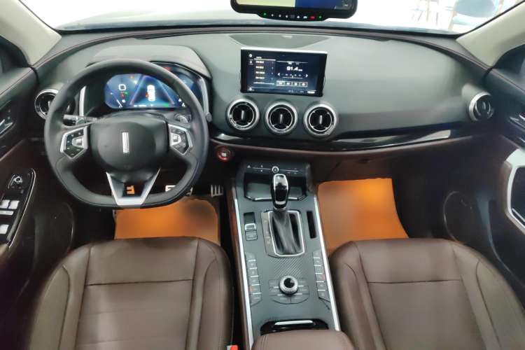 Used Wey VV5 2017 2.0T Flagship Edition Center Console