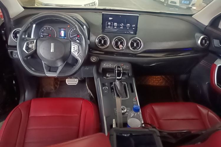 Used Wey VV5 2017 2.0T Ultra-Luxury Version Center Console