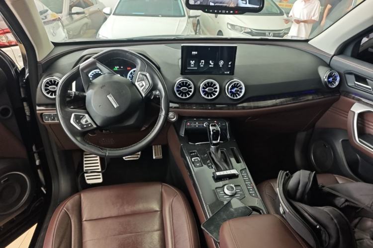 Used Wey VV5 2017 2.0T Flagship Edition Center Console