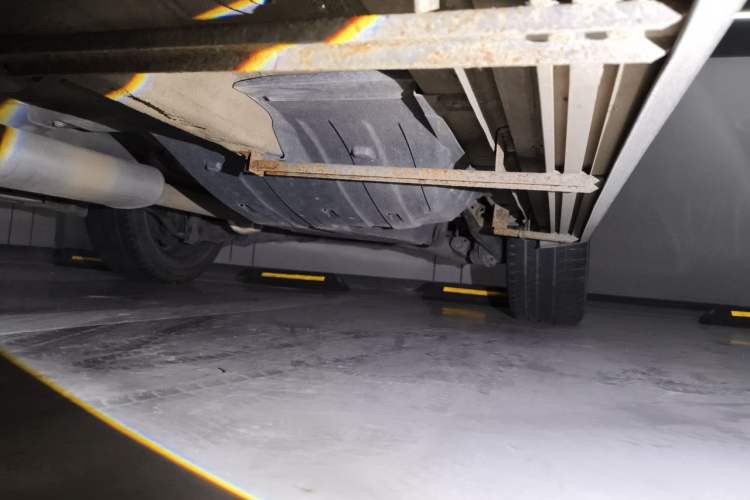 Used Wey VV5 2017 2.0T Flagship Edition Chassis Front Left