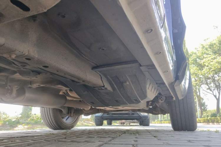 Used Wey VV5 2017 2.0T Flagship Edition Chassis Front Left