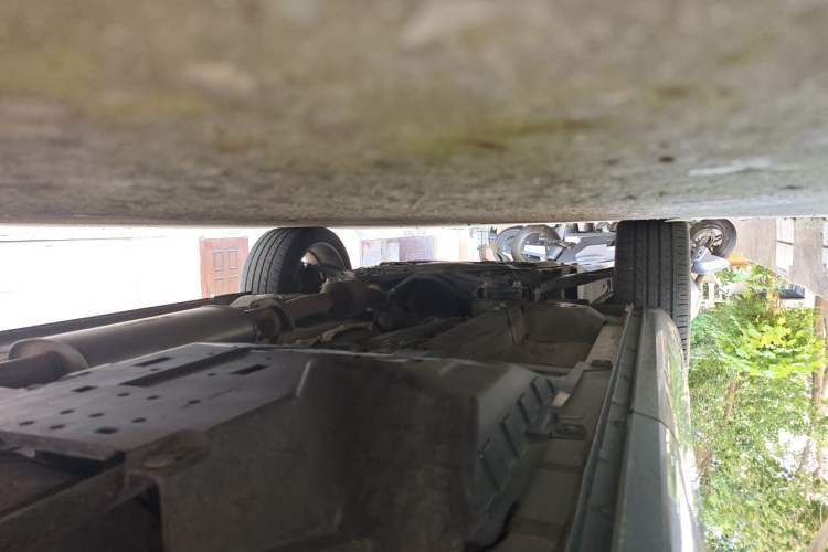 Used Wey VV5 2017 2.0T Flagship Edition Chassis Rear Left