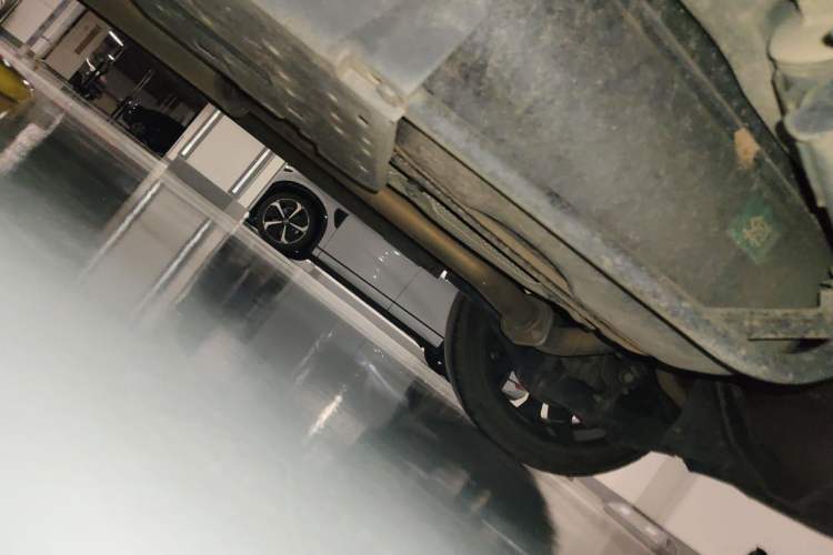 Used Wey VV5 2017 2.0T Ultra-Luxury Version Chassis Rear Left