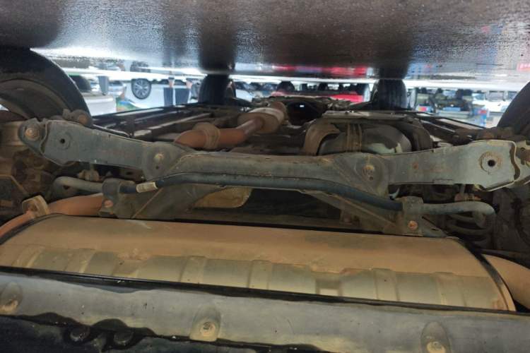 Used Wey VV5 2017 2.0T Ultra-Luxury Version Chassis Rear