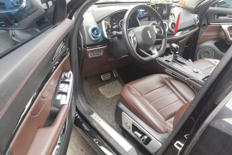 Used Wey VV5 2017 2.0T Ultra-Luxury Version Driver Seat