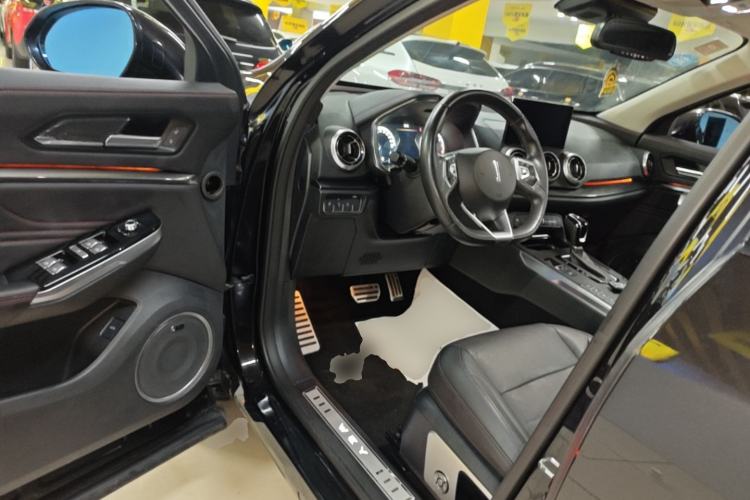 Used Wey VV5 2017 2.0T Flagship Edition Driver Seat