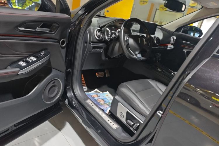 Used Wey VV5 2017 2.0T Flagship Edition Driver Seat