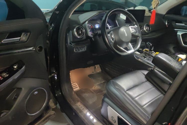 Used Wey VV5 2017 2.0T Ultra-Luxury Version Driver Seat