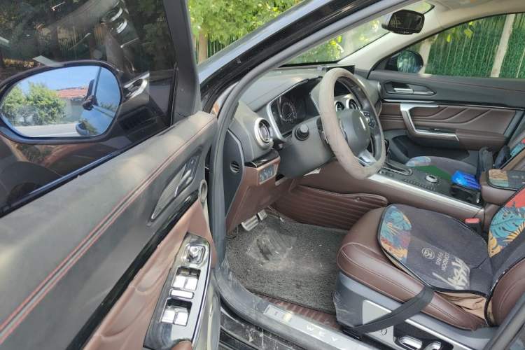 Used Wey VV5 2017 2.0T Ultra-Luxury Version Driver Seat