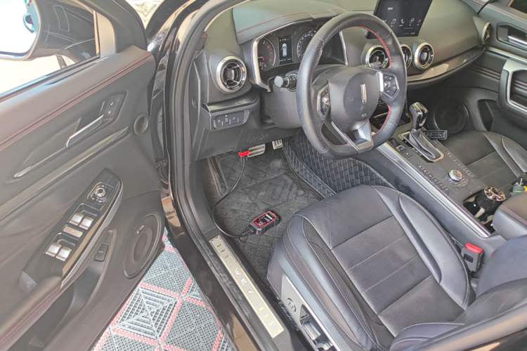 Used Wey VV5 2017 2.0T Ultra-Luxury Version Driver Seat