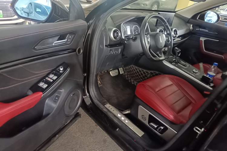 Used Wey VV5 2017 2.0T Ultra-Luxury Version Driver Seat