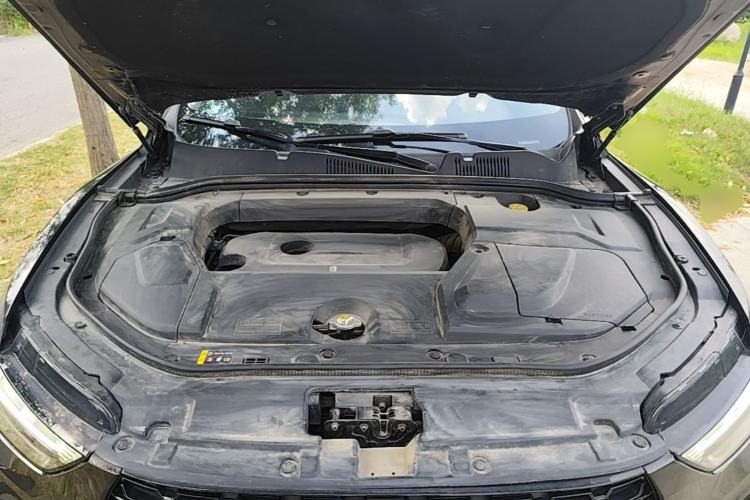 Used Wey VV5 2017 2.0T Ultra-Luxury Version Engine Bay