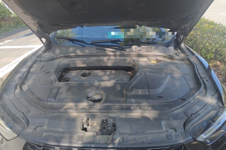 Used Wey VV5 2017 2.0T Flagship Edition Engine Bay