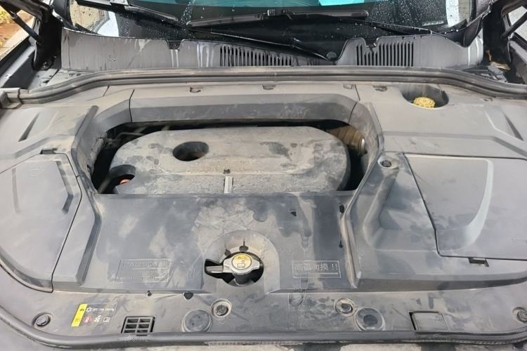 Used Wey VV5 2017 2.0T Ultra-Luxury Version Engine Bay