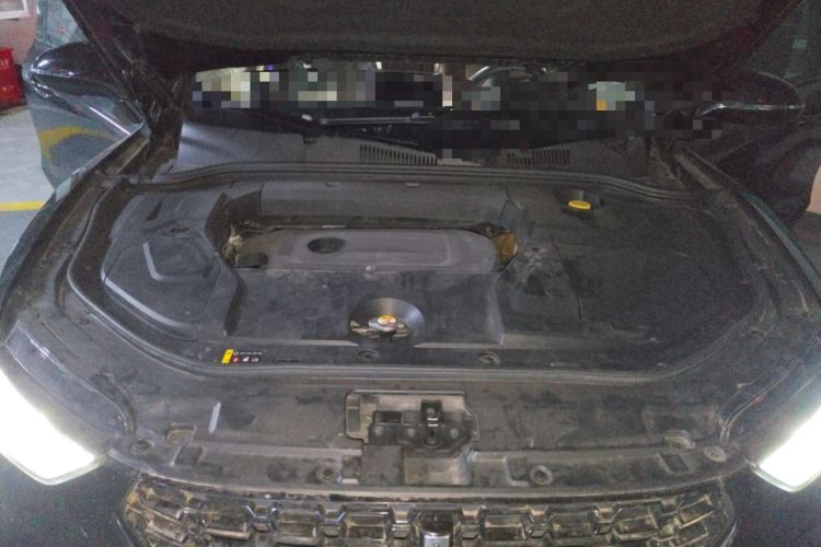 Used Wey VV5 2017 2.0T Flagship Edition Engine Bay