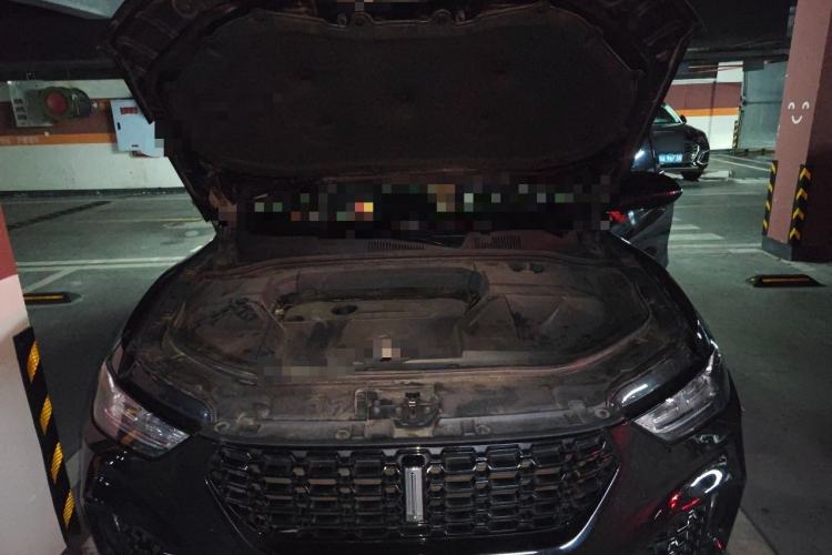 Used Wey VV5 2017 2.0T Flagship Edition Engine Bay