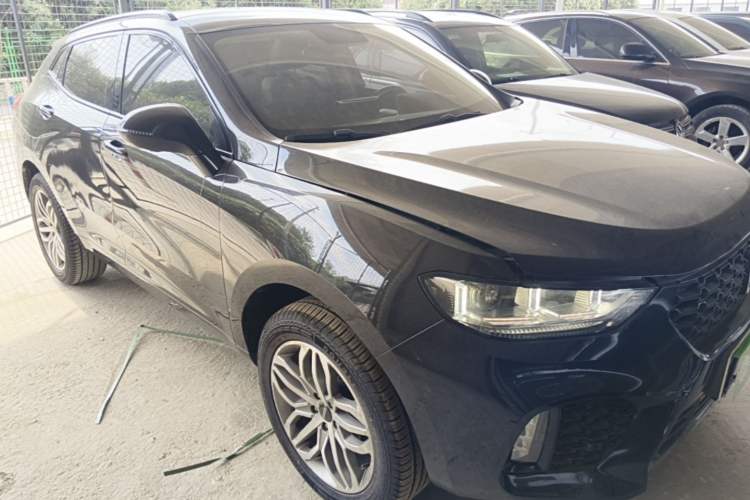 Used Wey VV5 2017 2.0T Ultra-Luxury Version Exterior 1