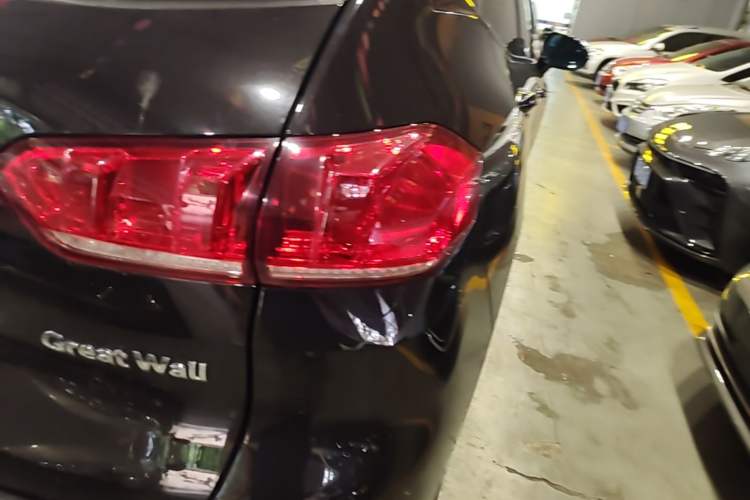 Used Wey VV5 2017 2.0T Flagship Edition Exterior 3