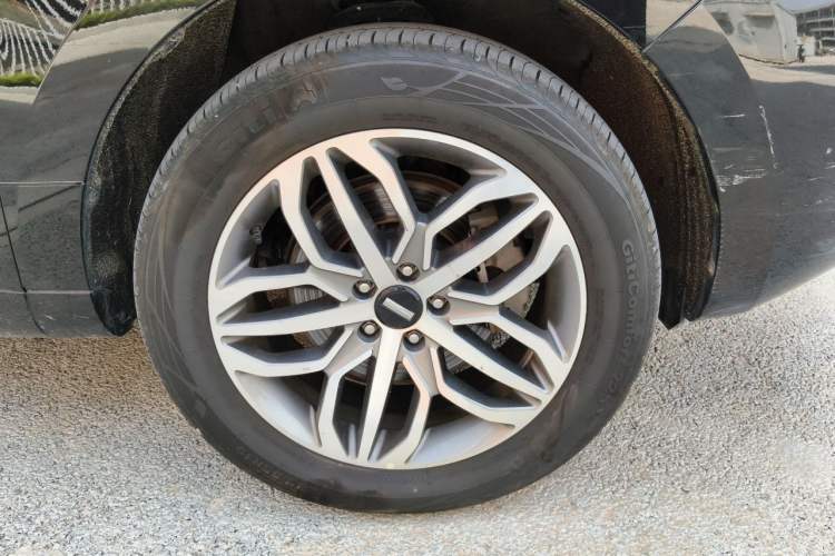 Used Wey VV5 2017 2.0T Ultra-Luxury Version Exterior 4