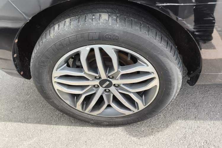 Used Wey VV5 2017 2.0T Ultra-Luxury Version Exterior 5