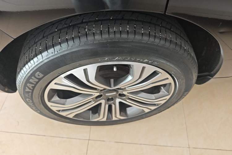 Used Wey VV5 2017 2.0T Flagship Edition Exterior 5
