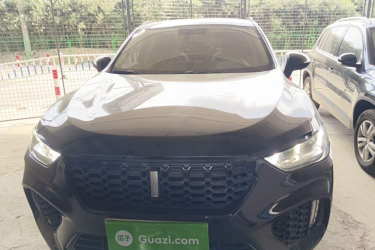 Used Wey VV5 2017 2.0T Ultra-Luxury Version Front