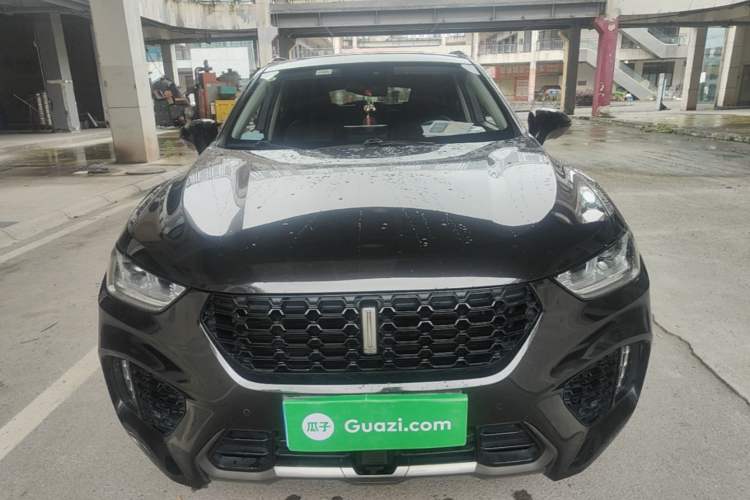 Used Wey VV5 2017 2.0T Ultra-Luxury Version Front